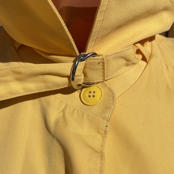 Vintage Yellow London Fog Maincoats SZ 12 Reg Button Close 2 Pocket Collar Lined - Picture 7 of 12